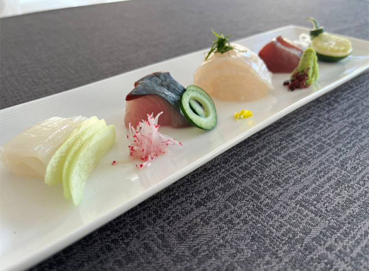 アシズリテルメ夕食洋食