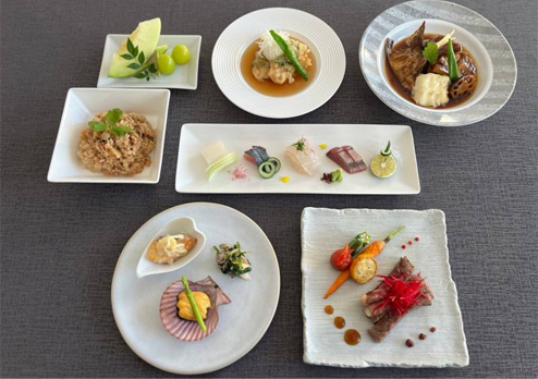 アシズリテルメコース料理